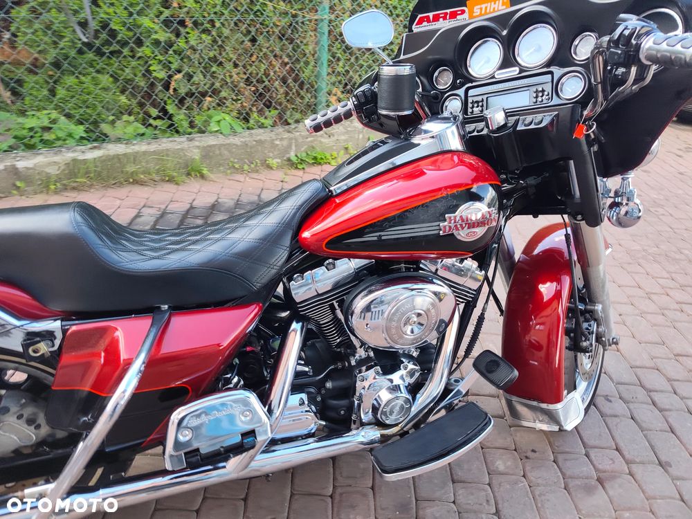 Harley-Davidson FLHTCU Ultra - 32