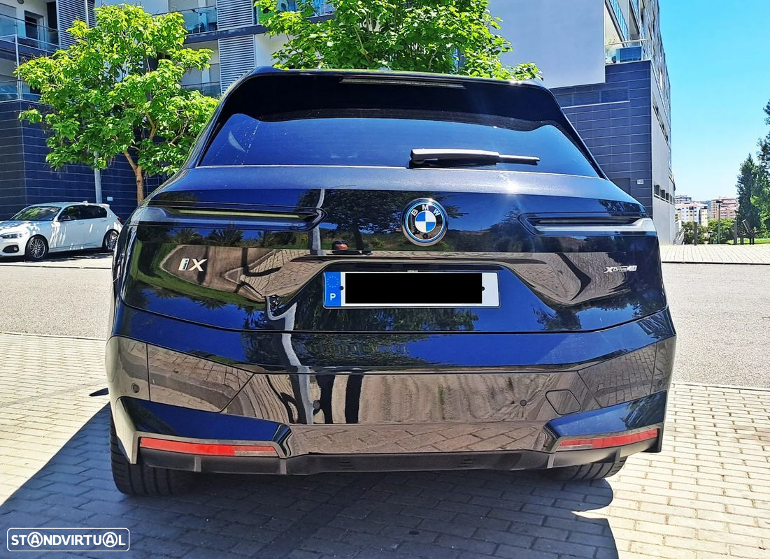 BMW iX xDrive 40 Pack Desportivo - 6