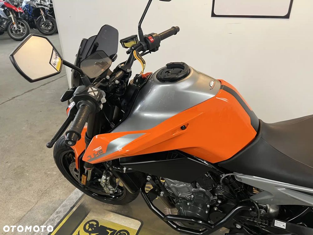 KTM Duke - 28