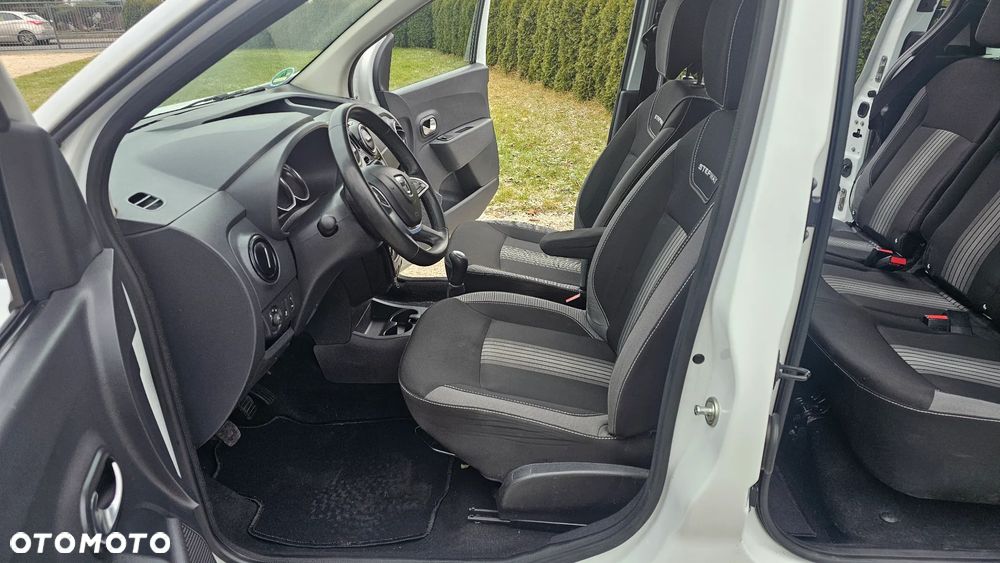 Dacia Dokker TCe 115 Stepway - 10