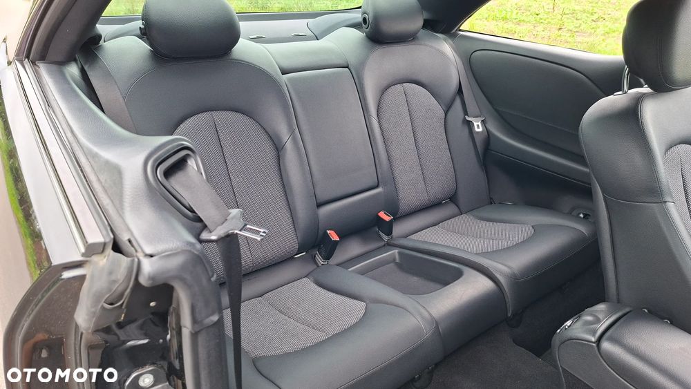 Mercedes-Benz CLK 200 Kompressor Avantgarde Sport Edition - 35