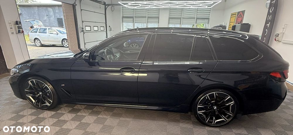 BMW Seria 5 530d xDrive mHEV M Sport sport - 10