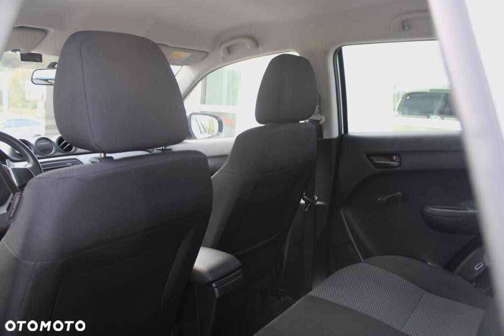 Suzuki Vitara - 11