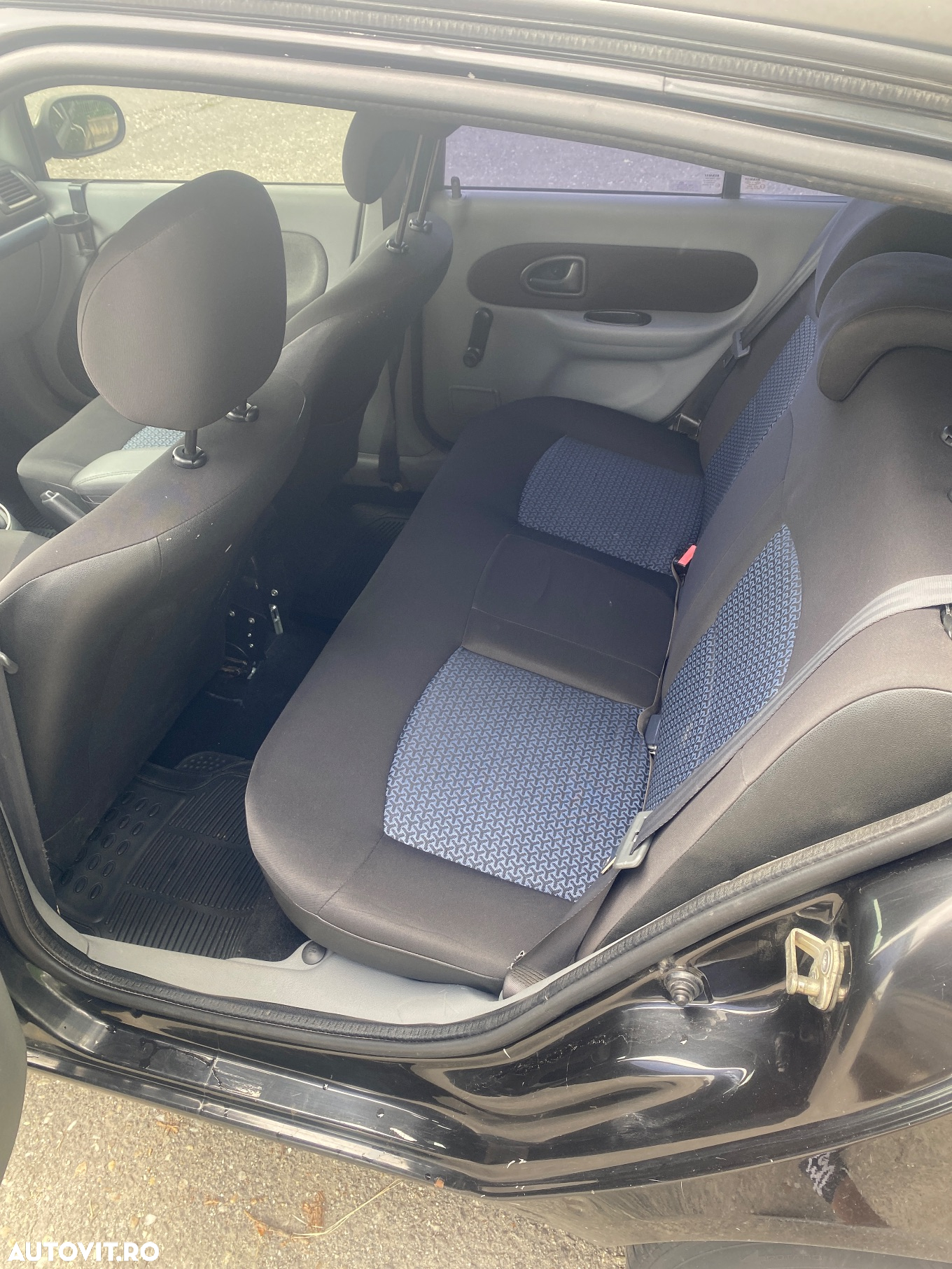 Renault Clio III 1.4 Confort Dynamique - 6