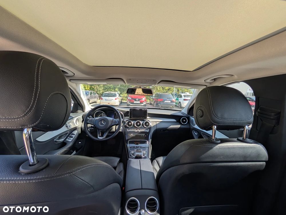 Mercedes-Benz Klasa C 300 7G-TRONIC Avantgarde - 13