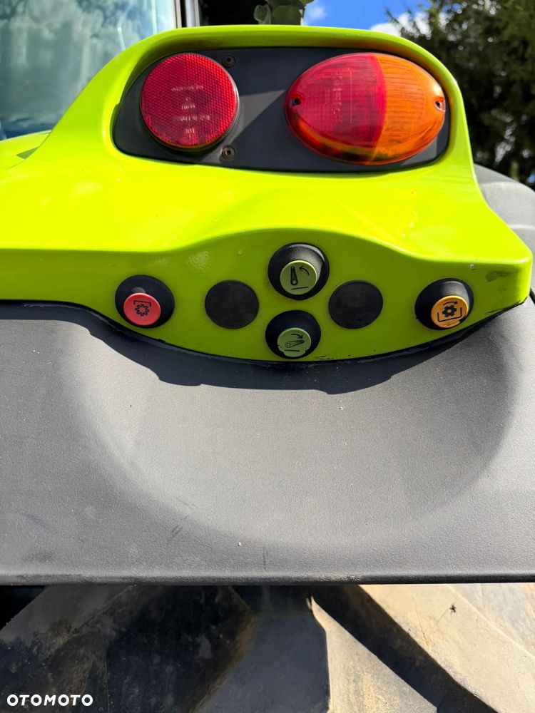 Claas Axion 810 - 15