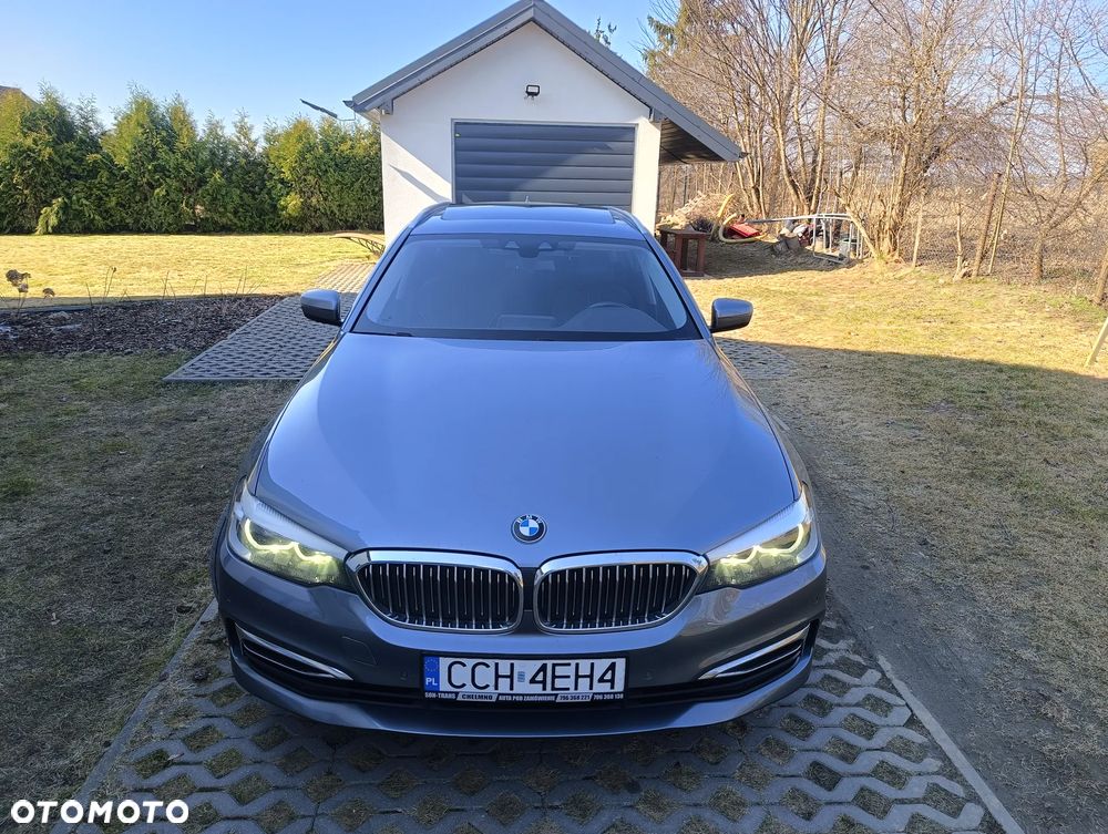 BMW Seria 5 525d Luxury Line sport - 3
