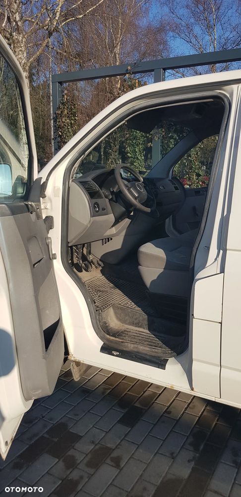 Volkswagen Transporter T5 - 13