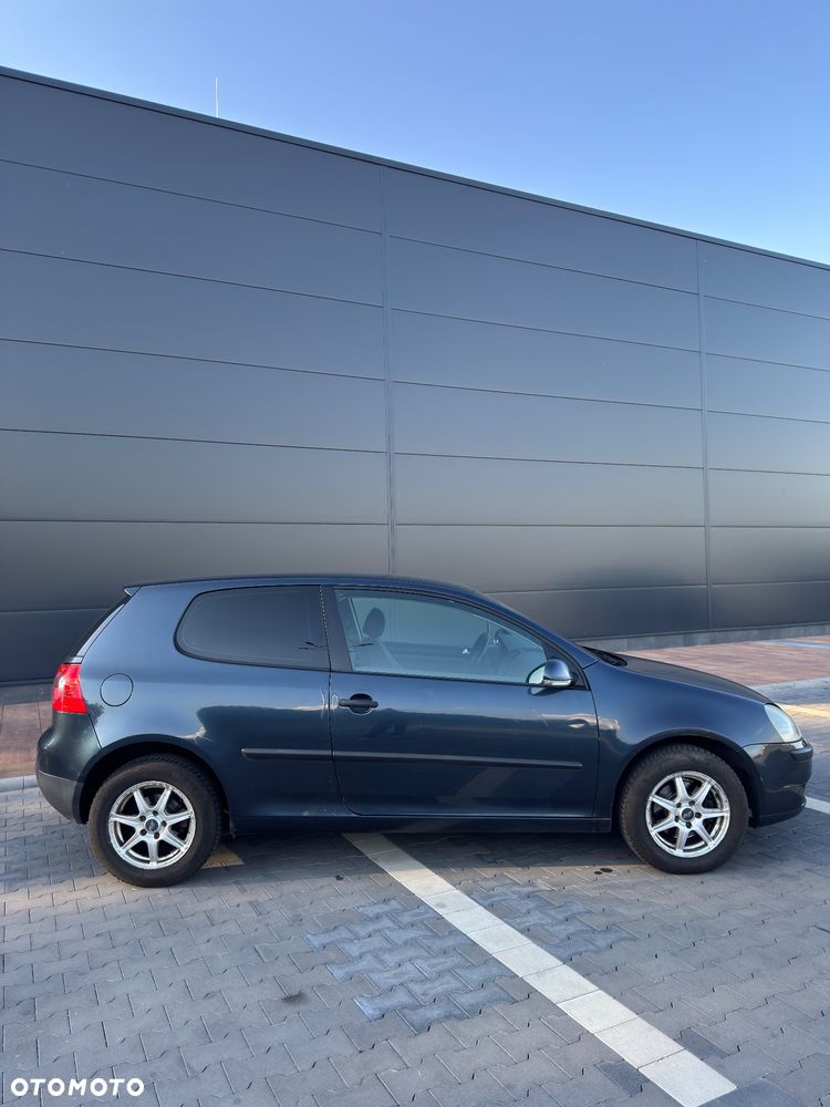 Volkswagen Golf 1.4 FSI Comfortline - 7