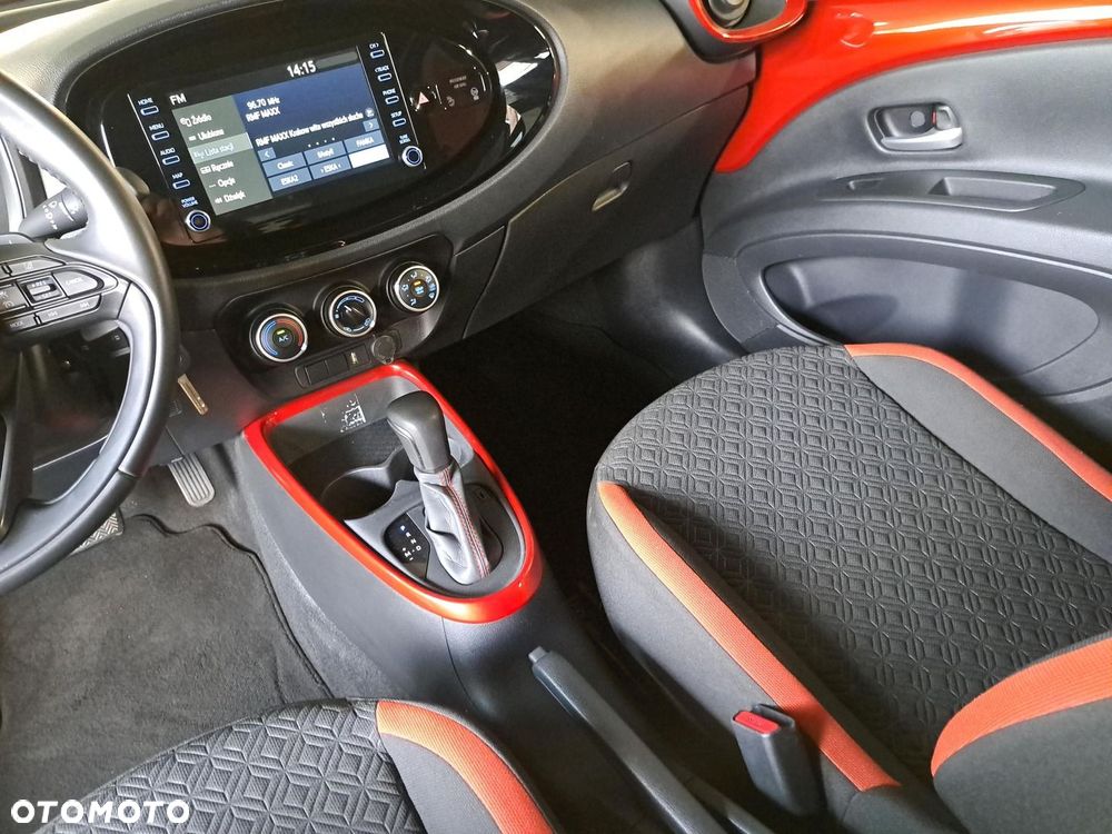 Toyota Aygo X 1.0 VVT-i Style CVT - 27