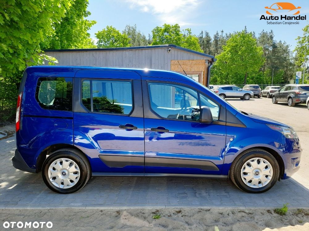 Ford Tourneo Connect - 11