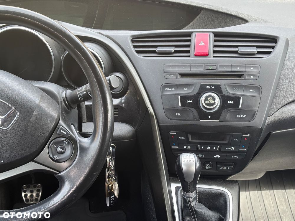 Honda Civic 1.6 i-DTEC Sport - 12