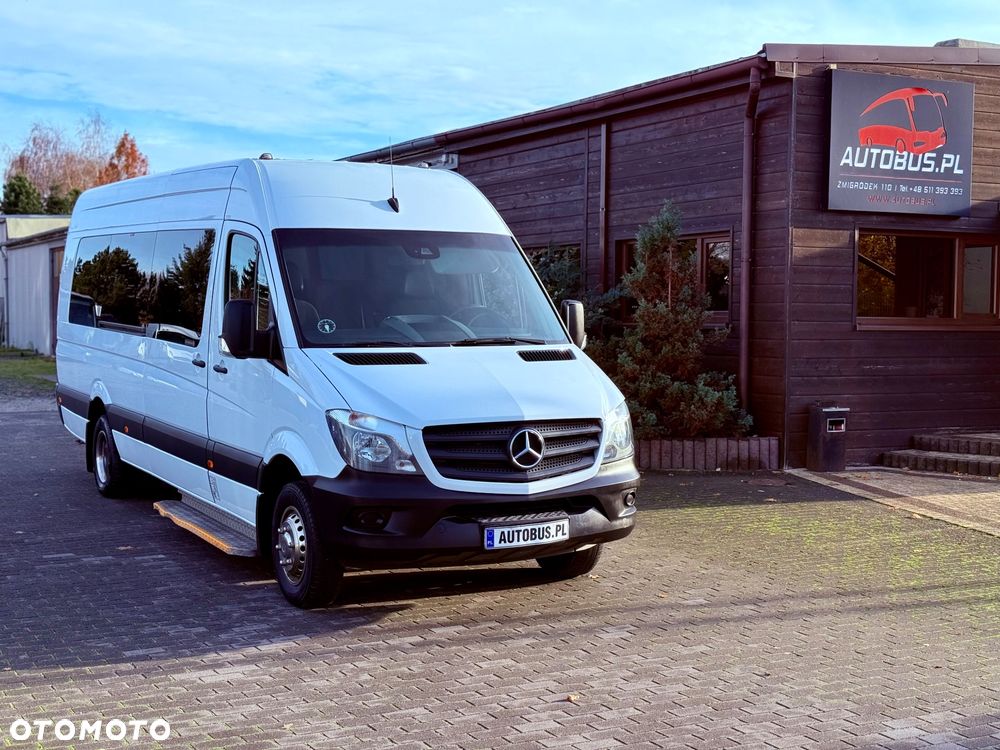 Mercedes-Benz SPRINTER 516