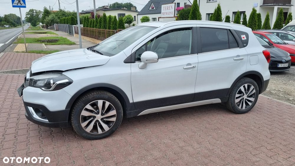 Suzuki SX4 - 12