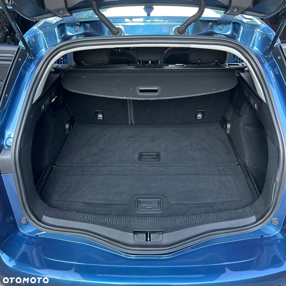 Renault Megane TCe 140 GPF EDC EQUILIBRE - 27