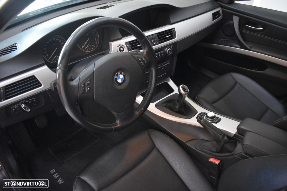 BMW 318 - 24