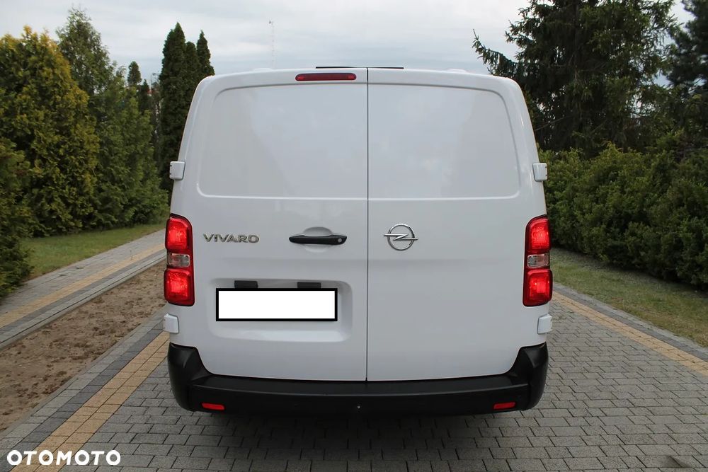 Opel Vivaro - 11