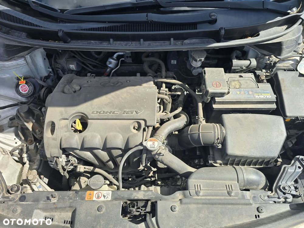 Hyundai i30 - 21