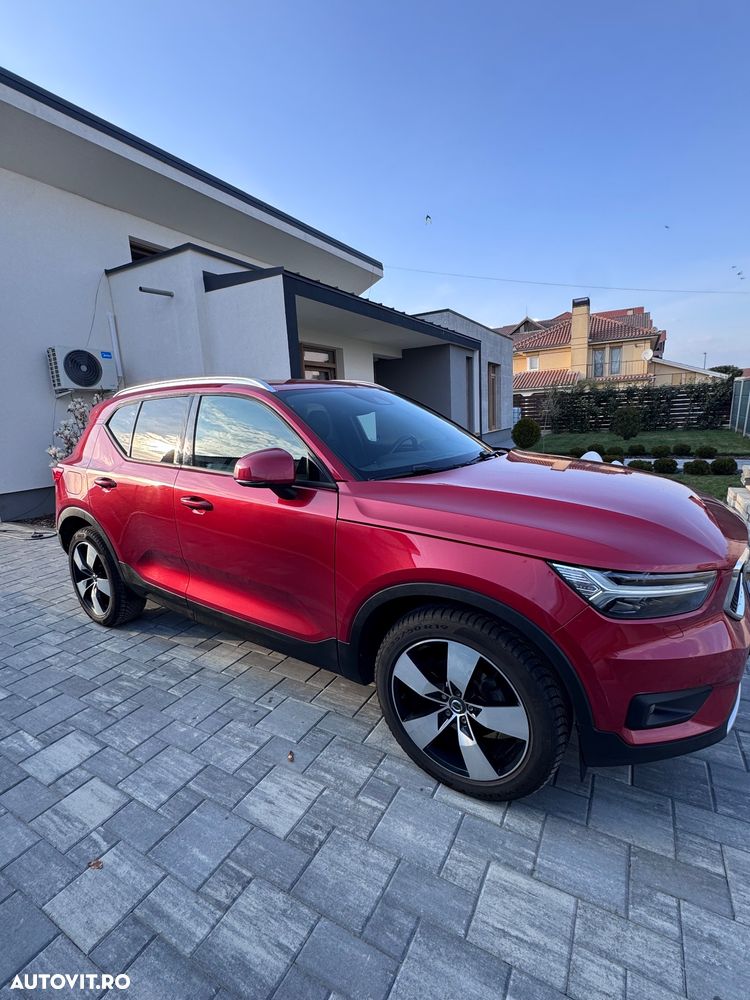Volvo XC 40 D3 AWD Momentum Pro - 2