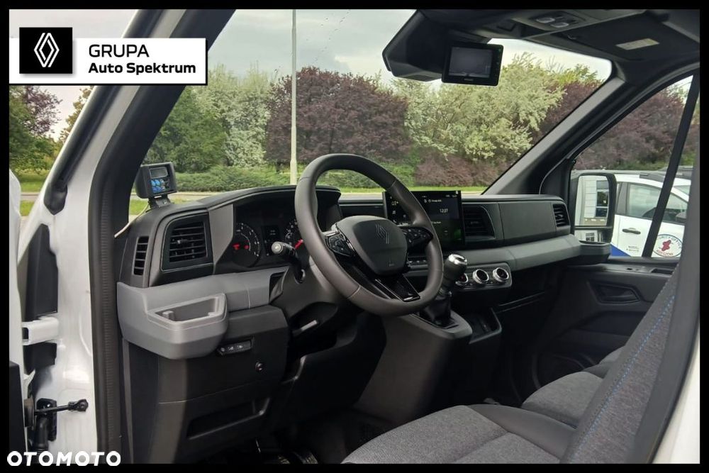 Renault Master - 24