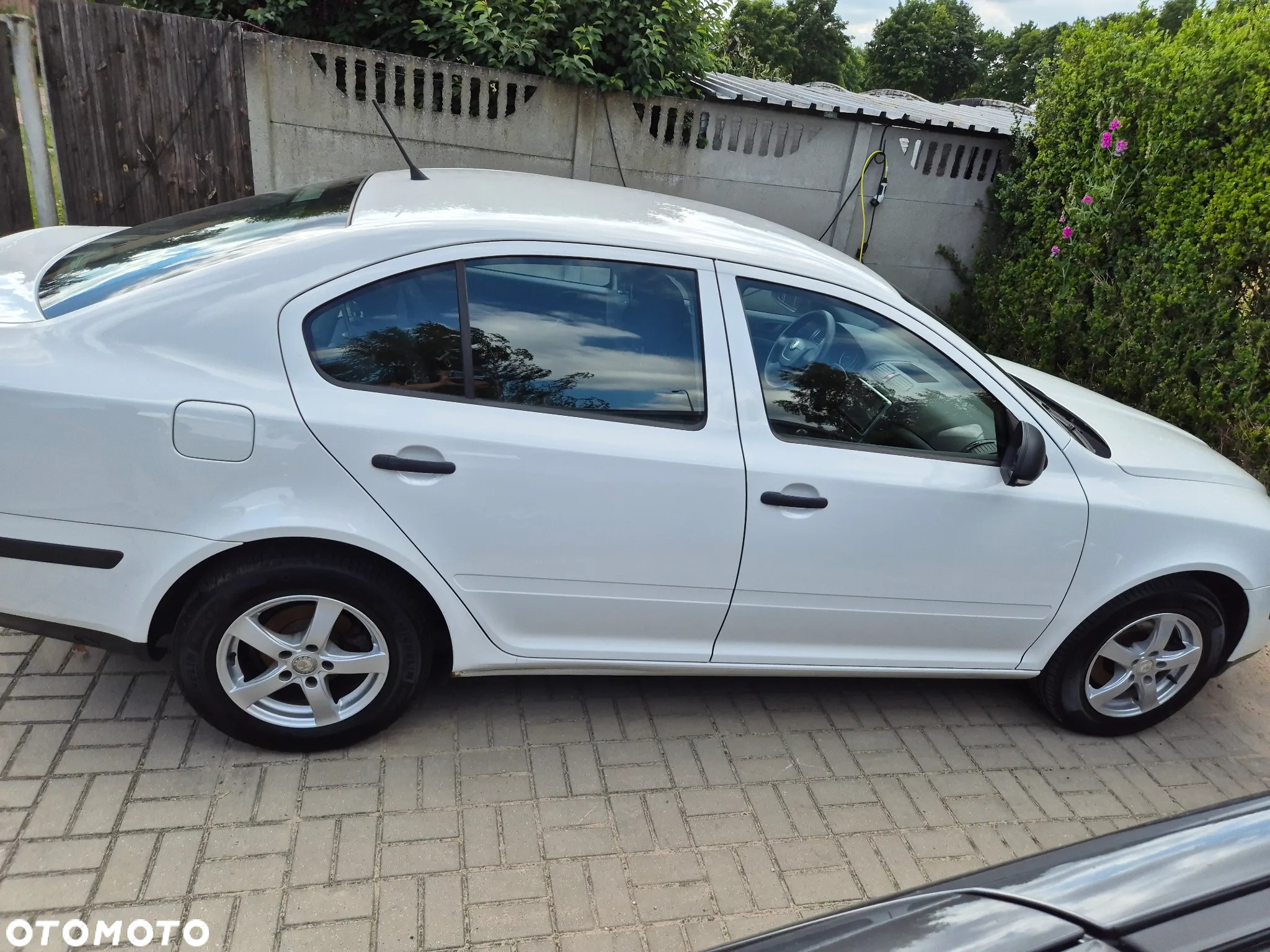 Skoda Octavia 1.6 - 16