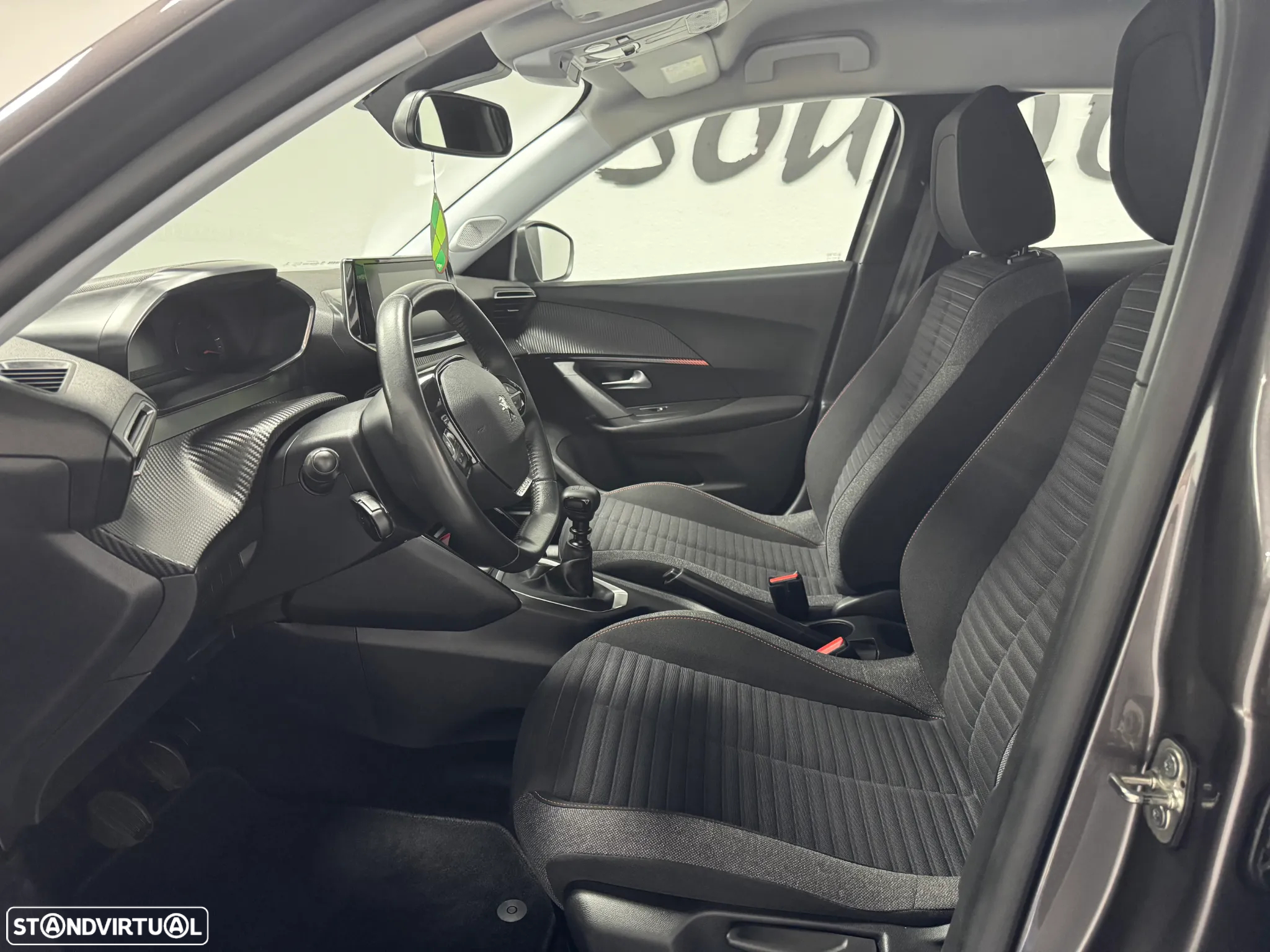 Peugeot 2008 PureTech 100 Active - 7