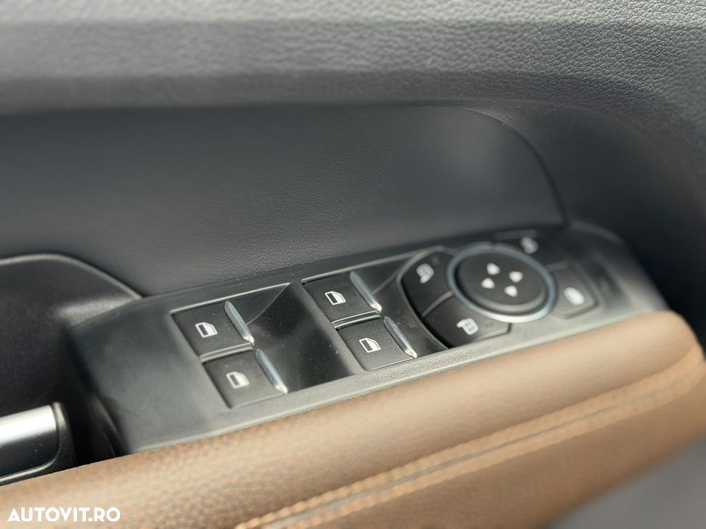 Volkswagen Amarok 3.0 TDI 241 CP 4M 10AT PanAmericana - 11