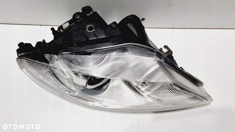 REFLEKTOR PRAWY XENON SEAT EXEO EUROPA - 2
