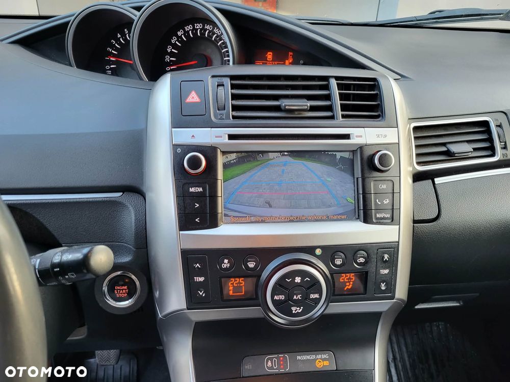 Toyota Verso 1.8 Prestige EU6 - 2