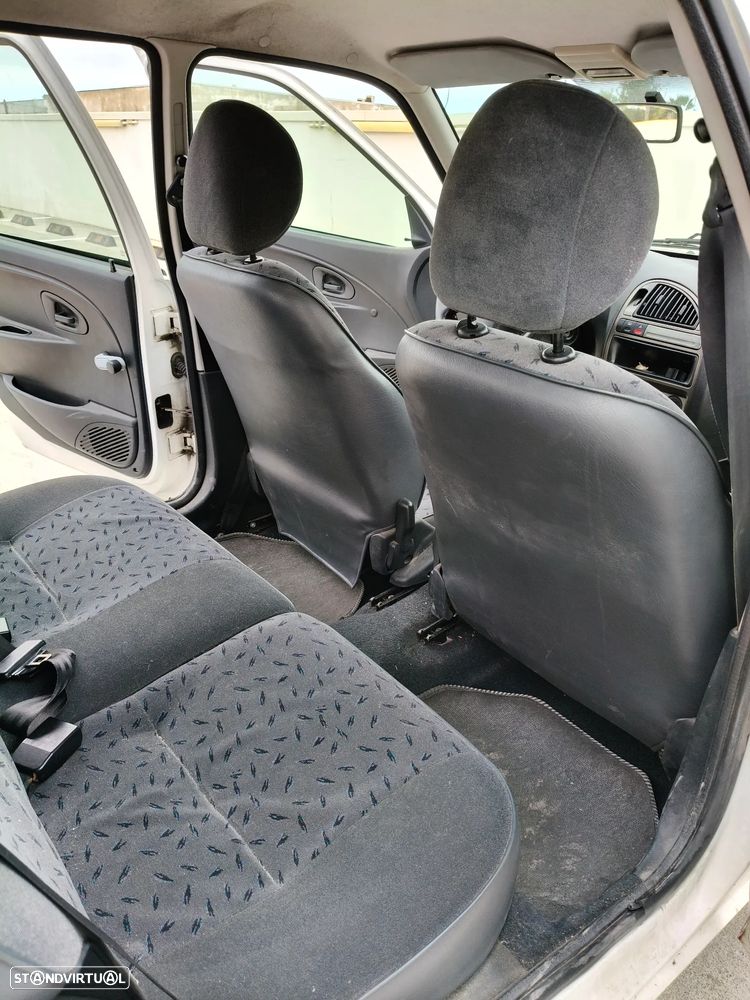 Citroën Saxo 1.1i Image - 11