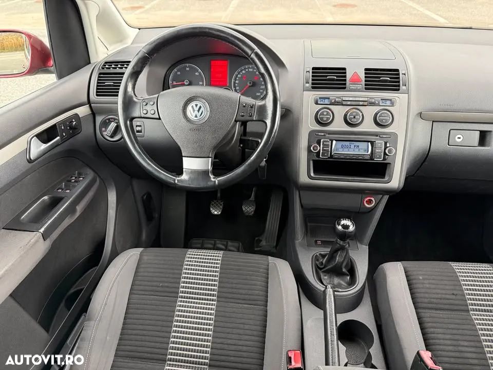 Volkswagen Touran 1.9 TDI United - 5