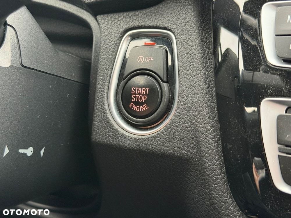 BMW Seria 3 - 26