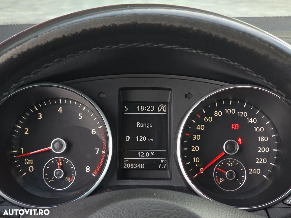 Volkswagen Golf 1.2 TSI BlueMotion Technology Comfortline - 22