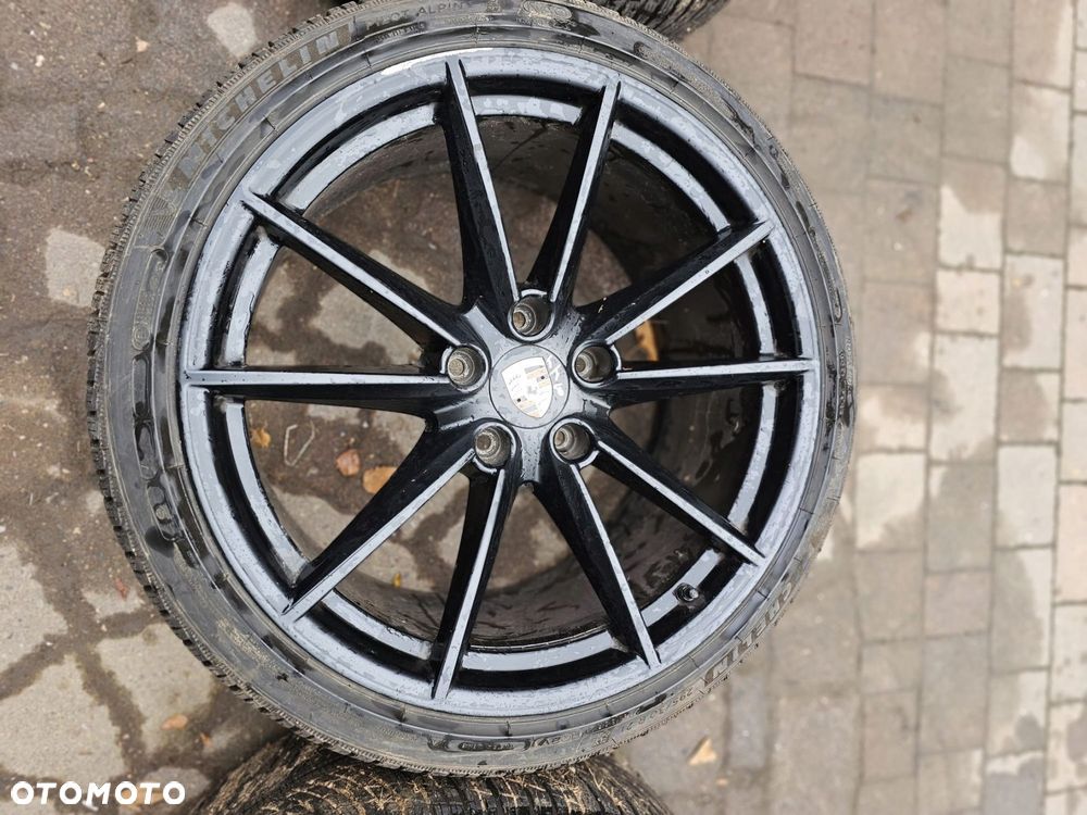 felgi aluminiowe porsche 992 992601025d 992601025c - 9