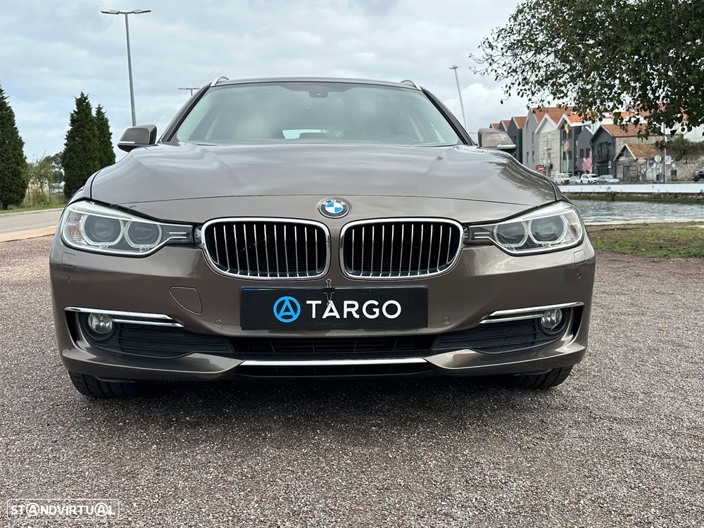 BMW 320 d Touring Auto Line Luxury - 40