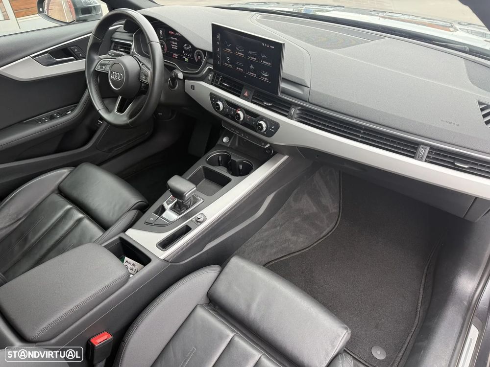 Audi A4 30 TDI S tronic S line - 3