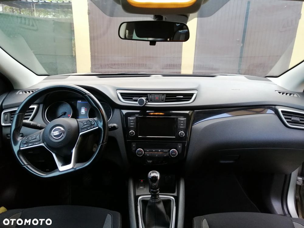 Nissan Qashqai 1.3 DIG-T Tekna - 9