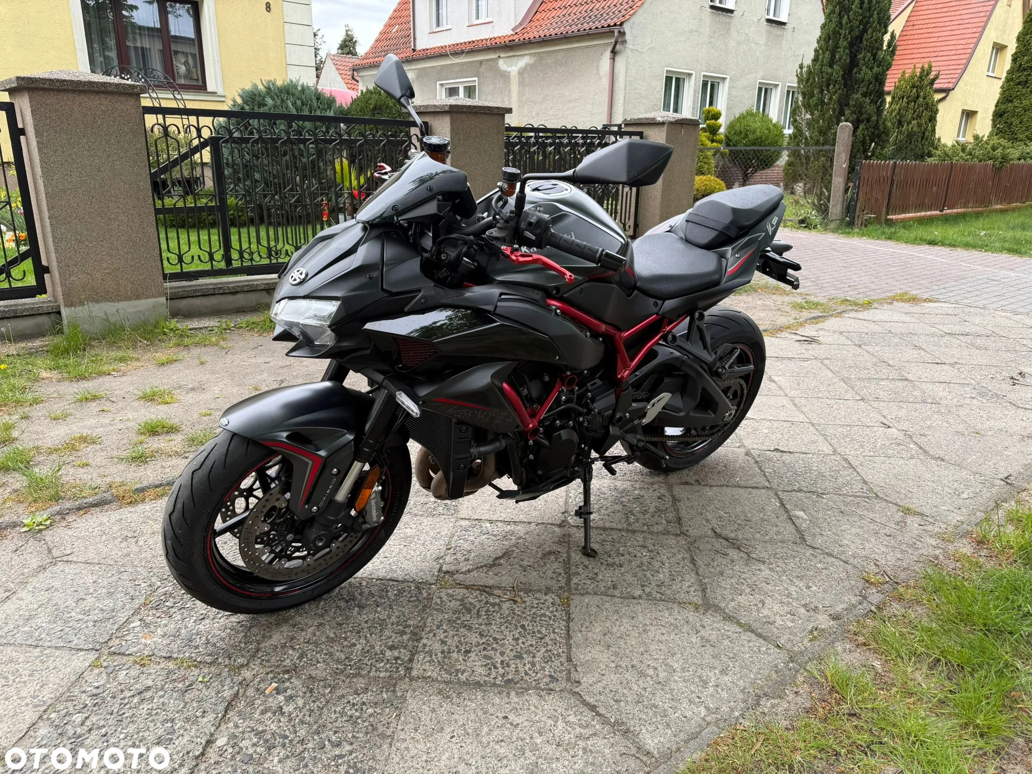 Kawasaki Z - 12