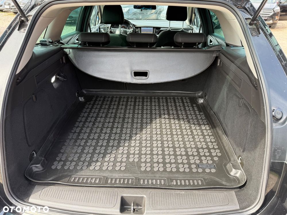 Opel Astra 1.4 Turbo Start/Stop Business - 33