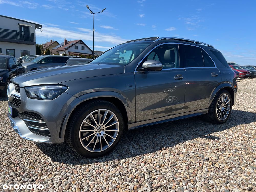Mercedes-Benz GLE 300 d 4Matic 9G-TRONIC AMG Line - 4