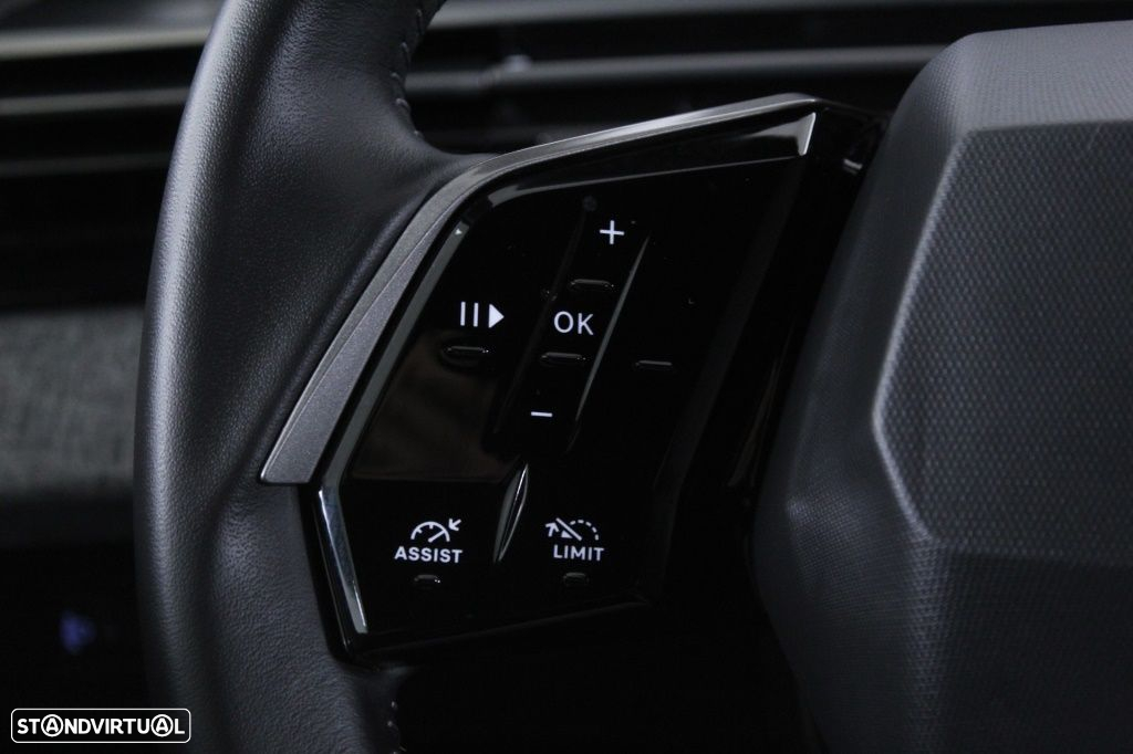 Peugeot 5008 1.2 Hybrid Allure e-DCS6 - 22