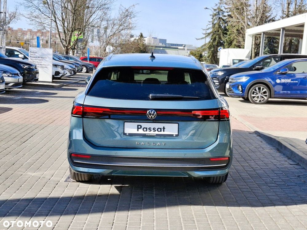 Volkswagen Passat - 6
