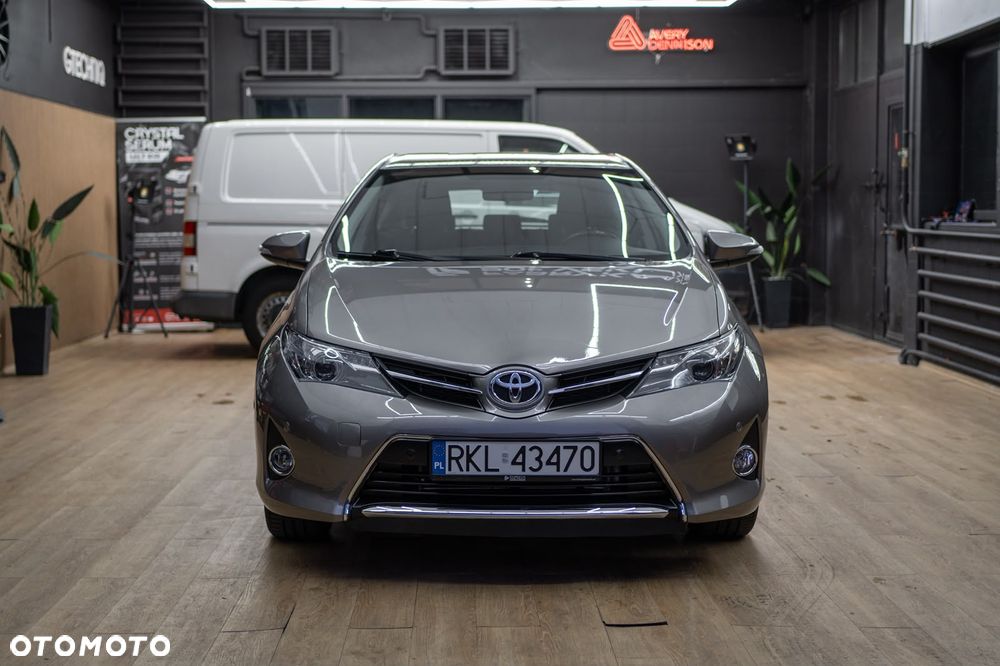 Toyota Auris 1.6 Premium + - 36
