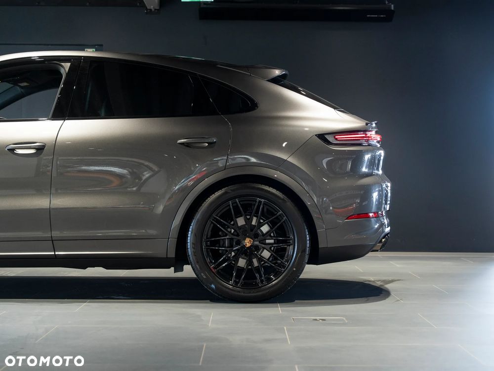Porsche Cayenne Standard - 12