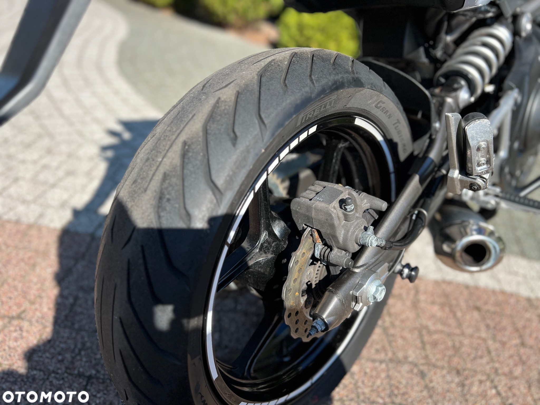 Kawasaki ER - 13