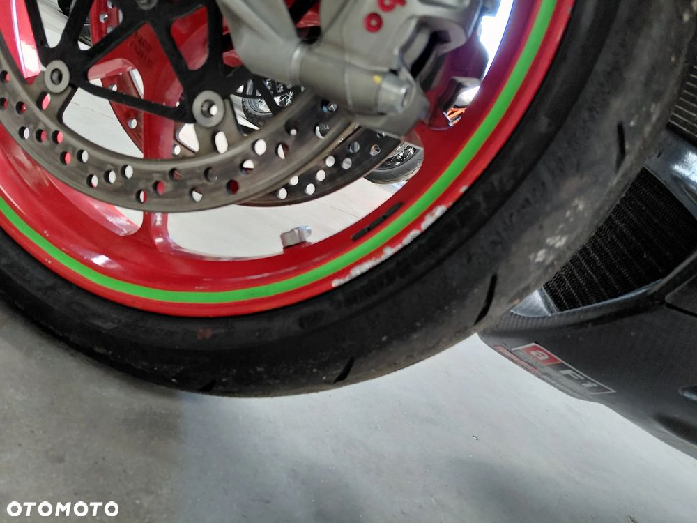 Aprilia Tuono - 16