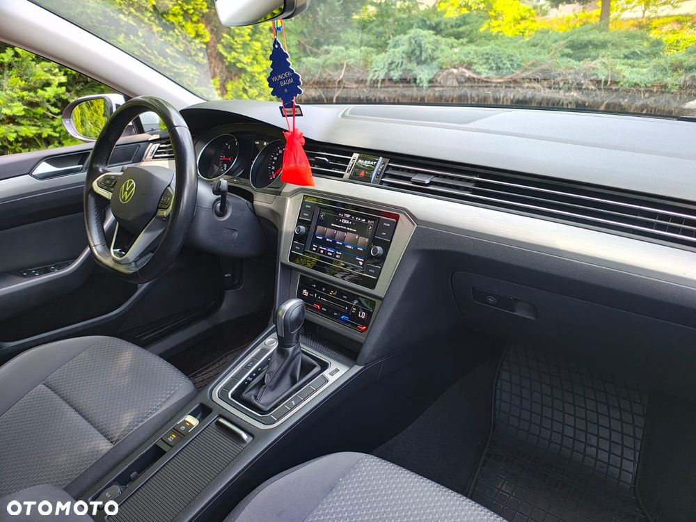 Volkswagen Passat 2.0 TDI EVO Business DSG - 29