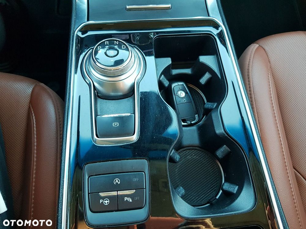 Ford Edge 2.0 EcoBlue Bi-Turbo 4x4 Titanium - 19