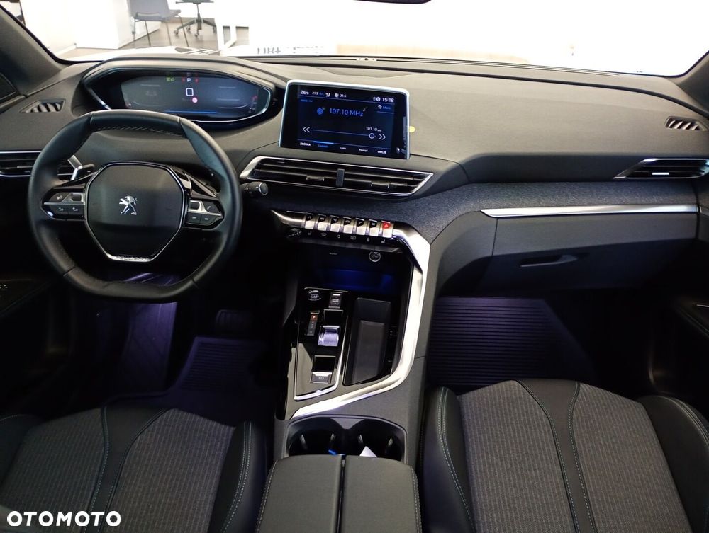 Peugeot 3008 1.2 PureTech Allure Pack S&S EAT8 - 18