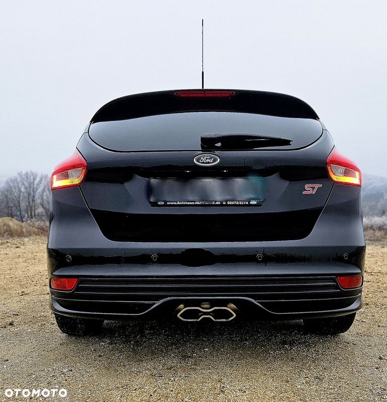 Ford Focus 2.0 TDCi ST - 11